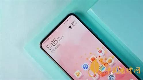 華為暢享20plus和realmev3哪個(gè)好？?jī)煽钍謾C(jī)參數(shù)對(duì)比測(cè)評(píng)